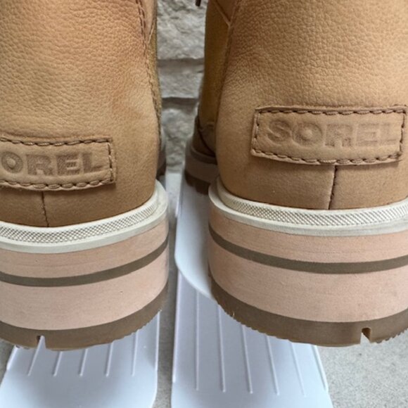 EUC Women's Sorel Lennox Lace Cozy STKD Waterproof Boot - Picture 10 of 14